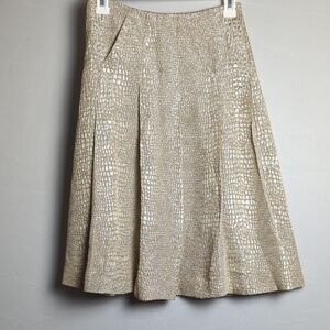 Metallic Croc Jacquard A-Line Pleated Knee Length Skirt Size 4 (Pink Tartan)